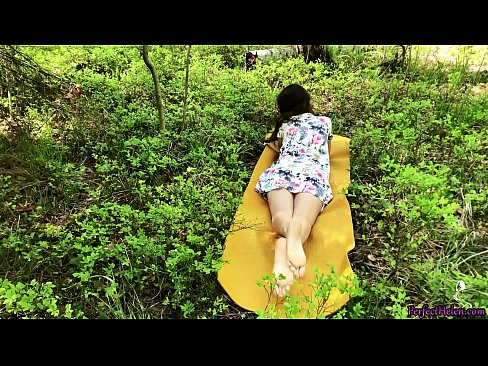 ❤️ Stranger on Tinder Masturbates My Pussy and Fucks Passionately in the woods (En främling på Tinder onanerar min fitta och knullar passionerat i skogen) Just porr at us sv.pornburst.ru ❌️